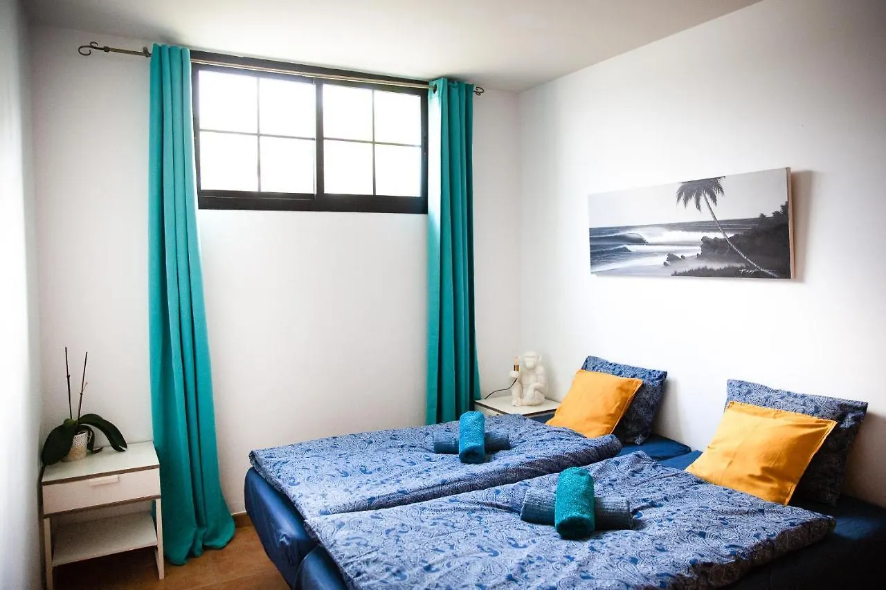 Hostal Albergue Surf Dream Surfhouse Corralejo